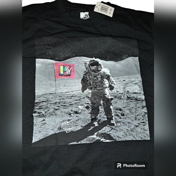 🆕️Mens MTV Astronaut On Moon Tee Shirt Sz L - Picture 4 of 4